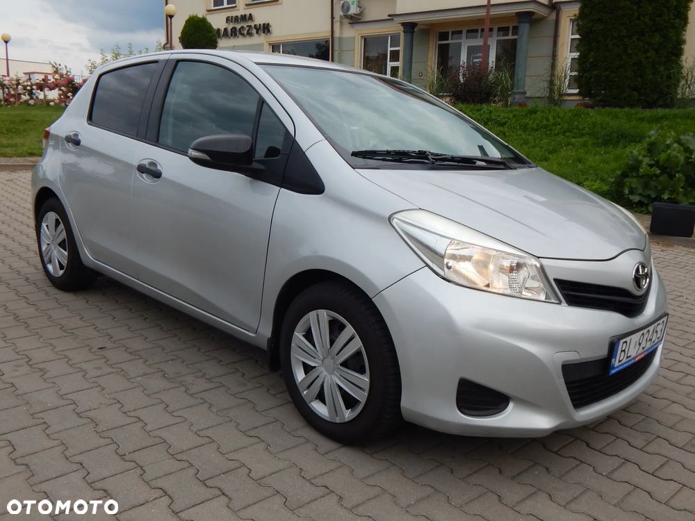 Toyota Yaris 1.33 Sol - 3