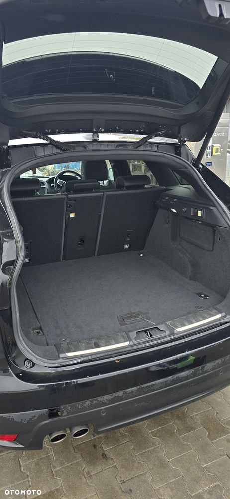 Jaguar F-Pace 20d AWD R-Sport - 32