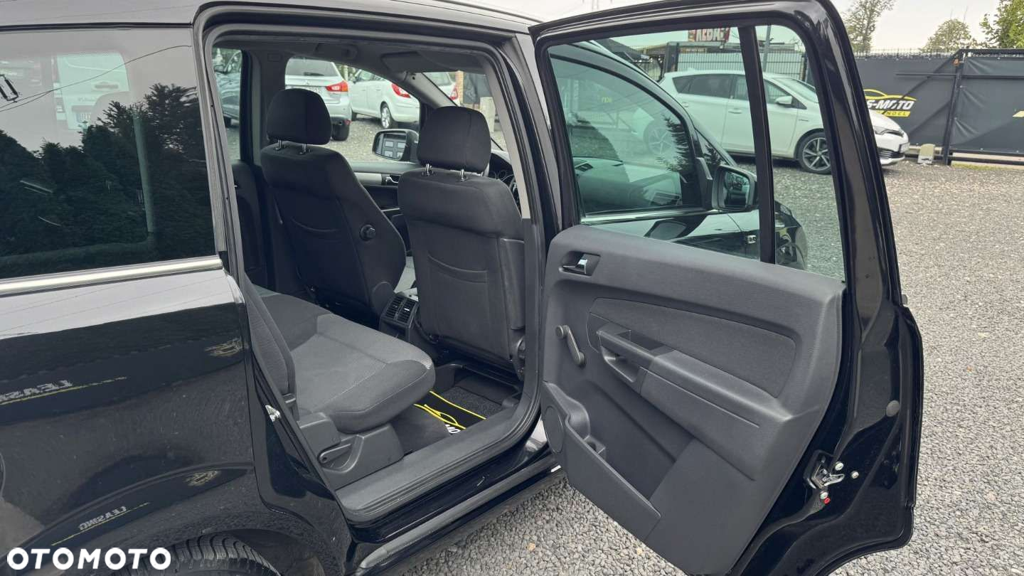 Opel Zafira - 29