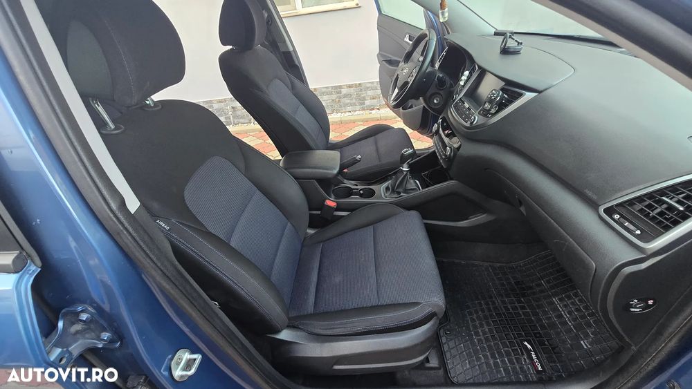 Hyundai Tucson - 16