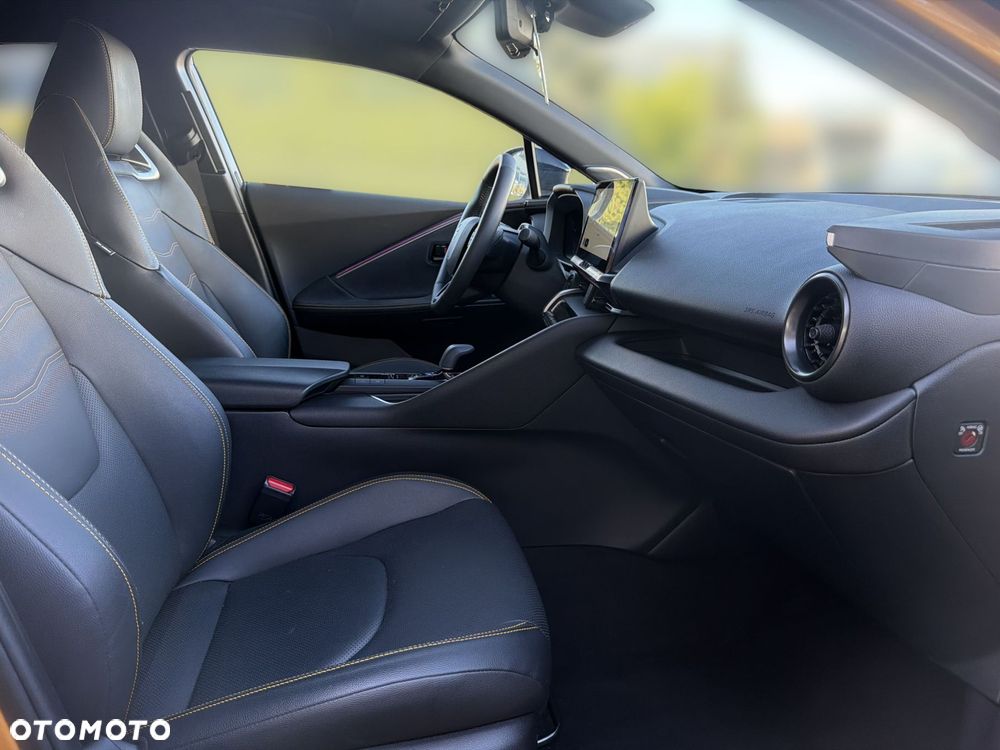 Toyota C-HR - 9