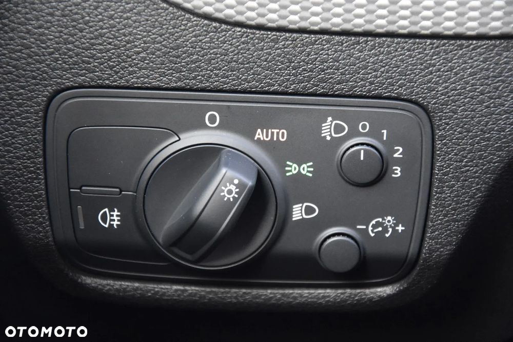 Audi Q2 1.0 TFSI S tronic - 17