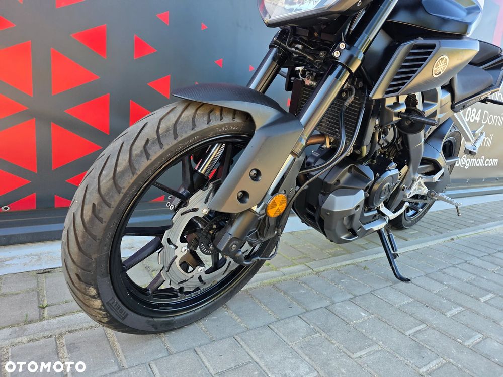 Yamaha MT - 13