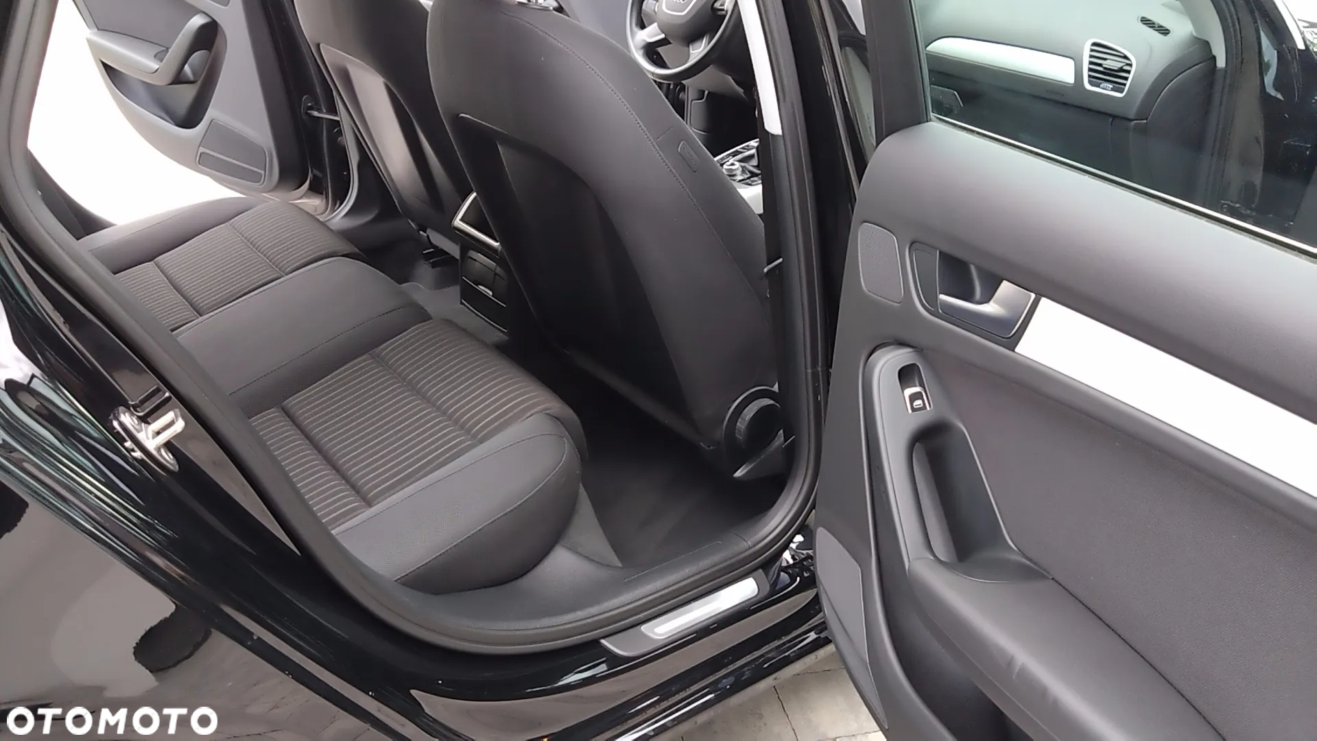 Audi A4 2.0 TDI - 10