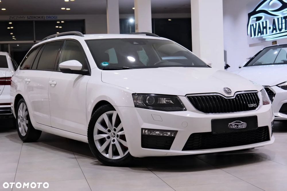 Skoda Octavia 2.0 TDI DSG RS - 2