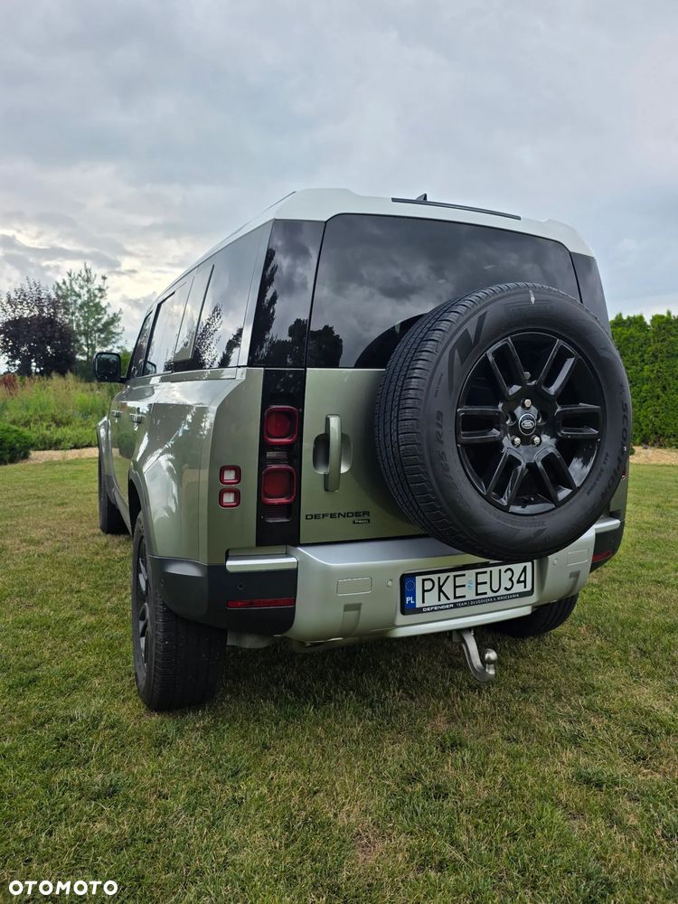 Land Rover Defender 3.0 P400 mHEV X-Dynamic SE - 2