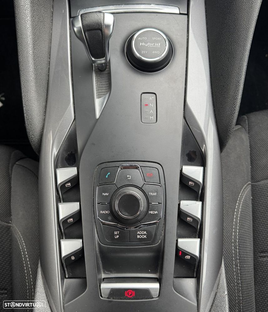 Citroën DS5 2.0 HDi Hybrid4 So Chic CMP6 - 13