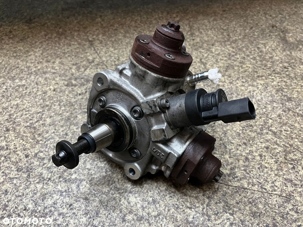 Pompa wtryskowa czujnik BMW X6 E71 40d N57D30B E70 F01 F10 F07 535d BDB OE - 1