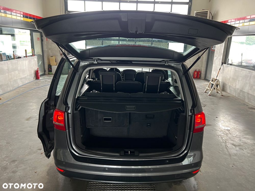Volkswagen Sharan 2.0 TDI 4Mot Comfortline - 18