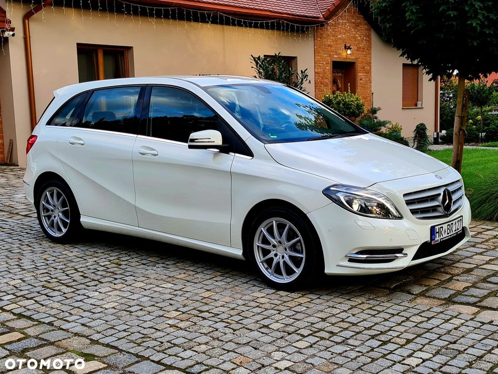 Mercedes-Benz Klasa B 200 7G-DCT AMG Line - 5