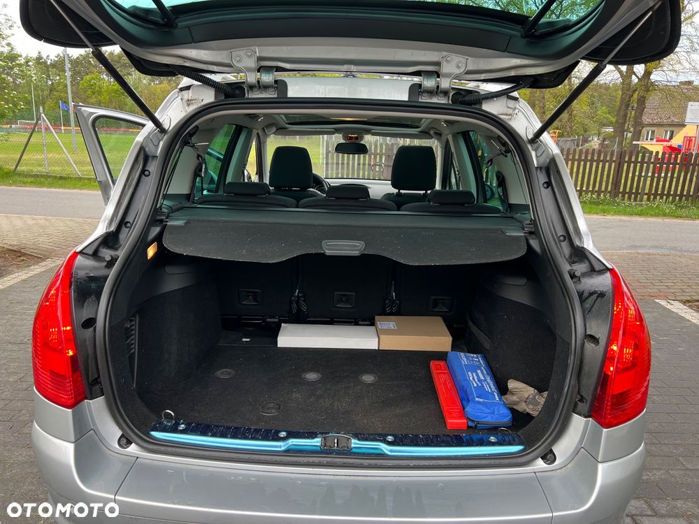 Peugeot 308 1.6 Premium - 10