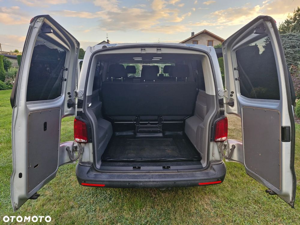 Volkswagen Caravelle 2.0 TDI L2 Trendline - 11