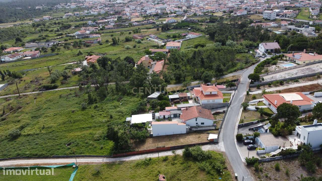 Terreno com potencial construtivo em zona tranquila de Pataias - Grande imagem: 4/7