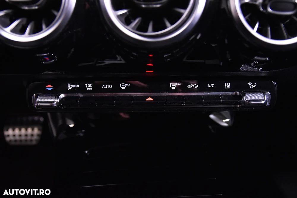 Mercedes-Benz CLA 250 e 8G-DCT - 18