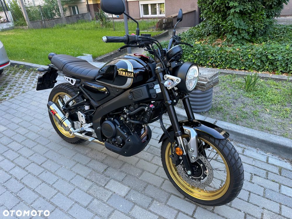 Yamaha XSR - 3