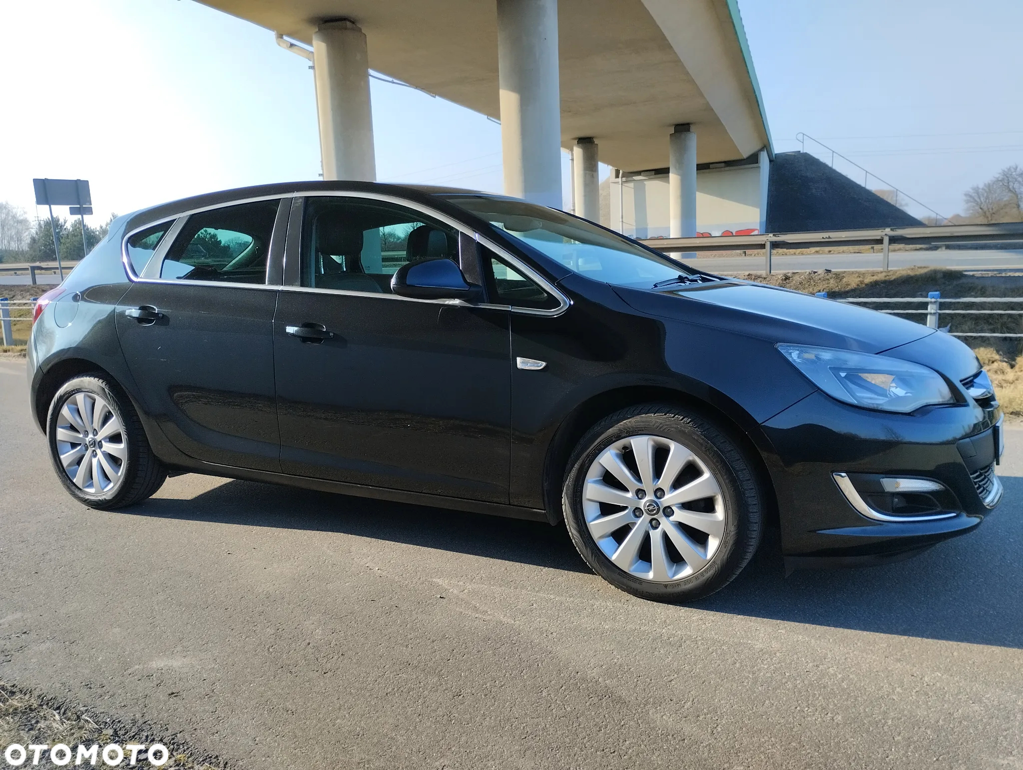 Opel Astra 1.4 Turbo Cosmo - 12