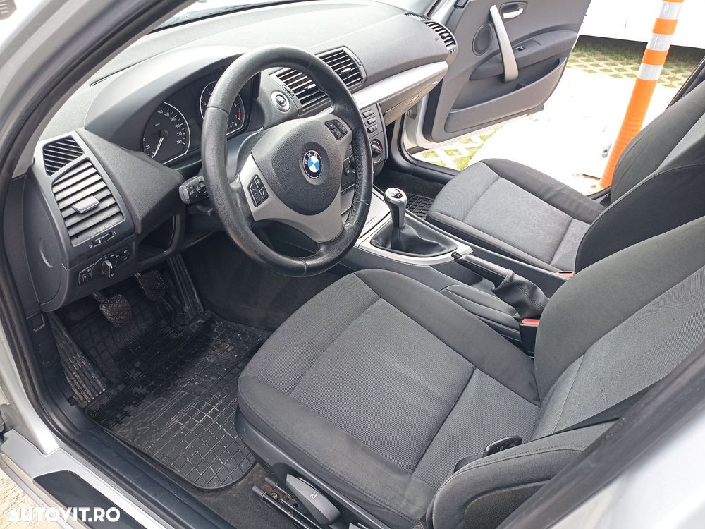 BMW Seria 1 116i - 7