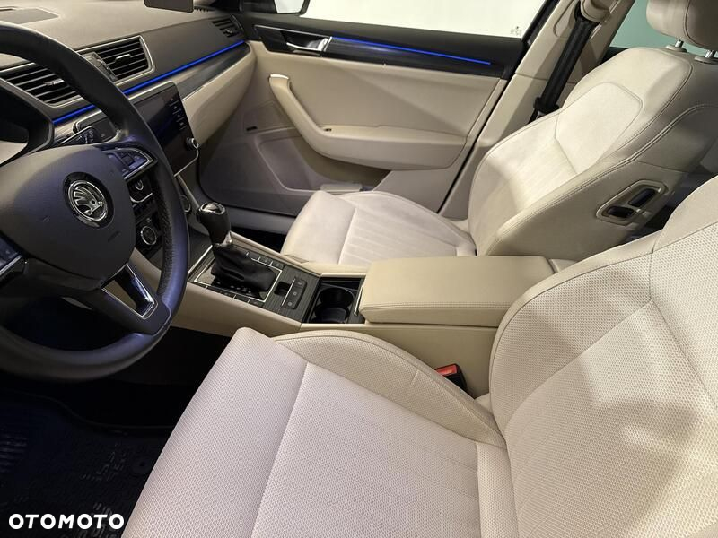 Skoda Superb - 11