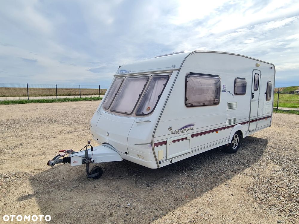 SWIFT Lifestyle 490 - 1