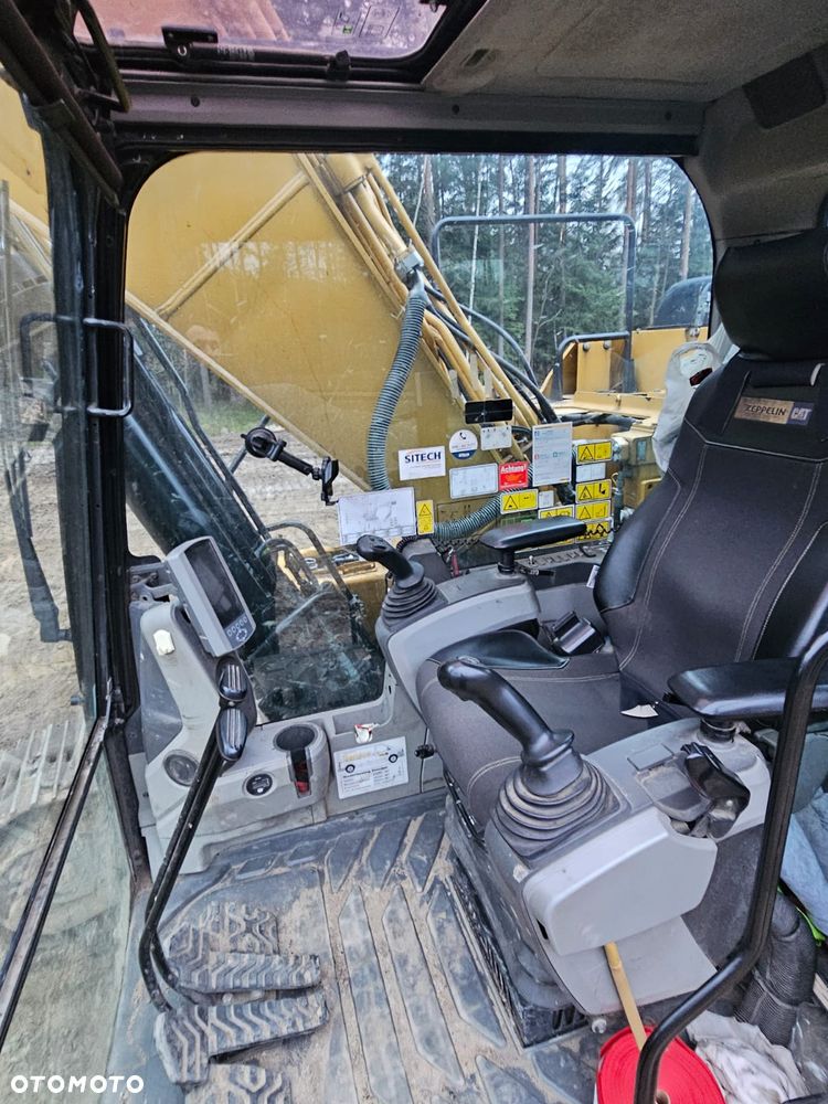 Caterpillar 323FL - 7