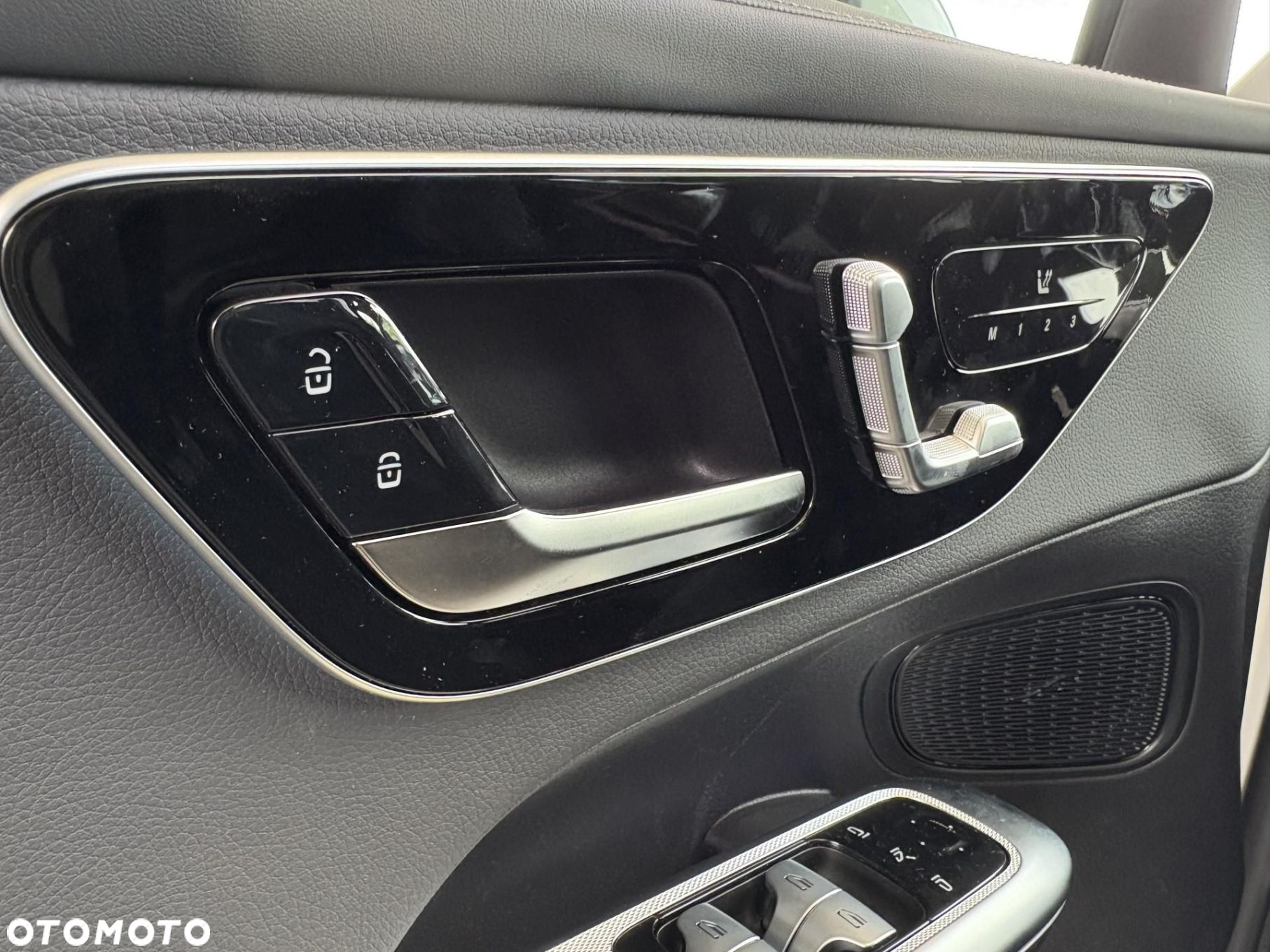 Mercedes-Benz GLC - 9