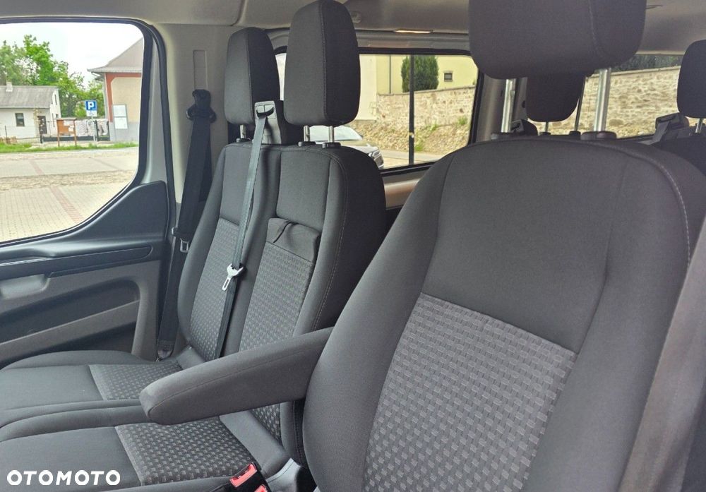 Ford Transit Custom - 9