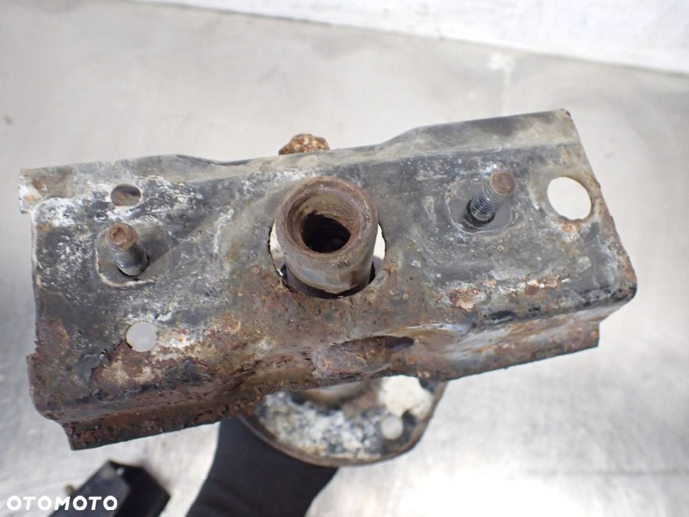 STREFA ZGNIOTU PRAWA LEWA BMW E36 318 TDS KOMBI 1.7 51.11-8119257   51.11-8119258 - 8