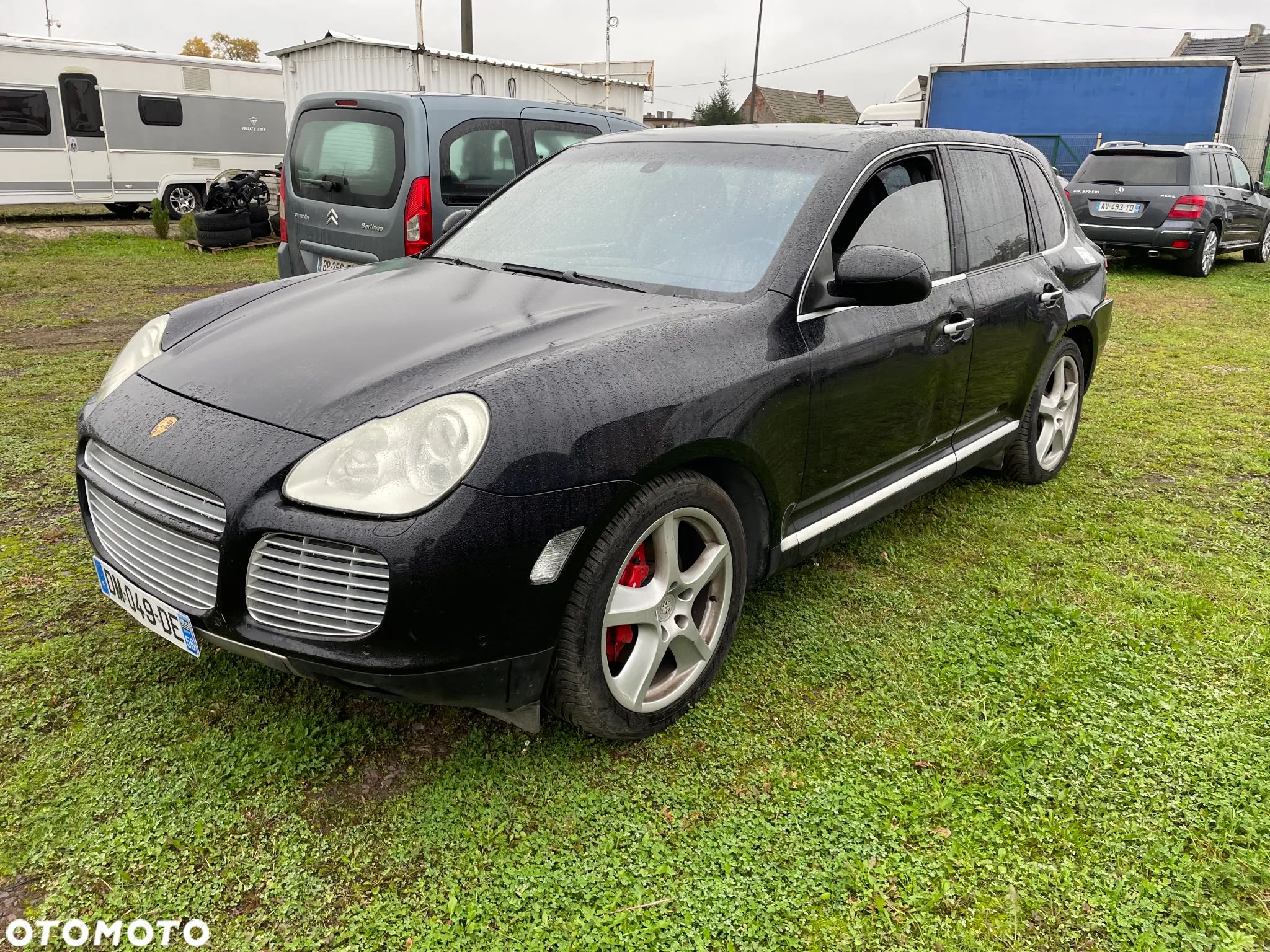 Porsche Cayenne Turbo - 1