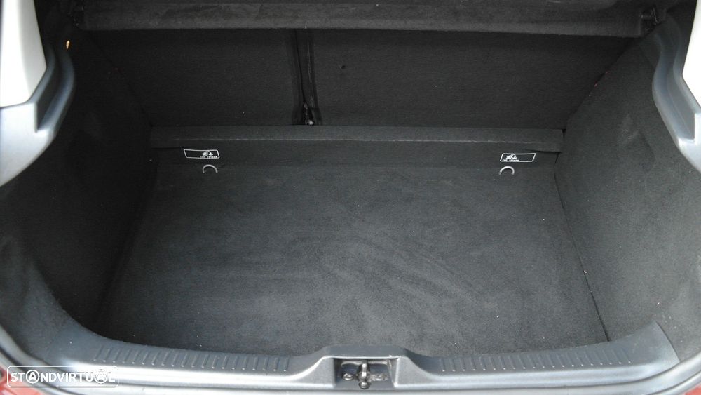 Renault Clio 0.9 TCe Limited - 8