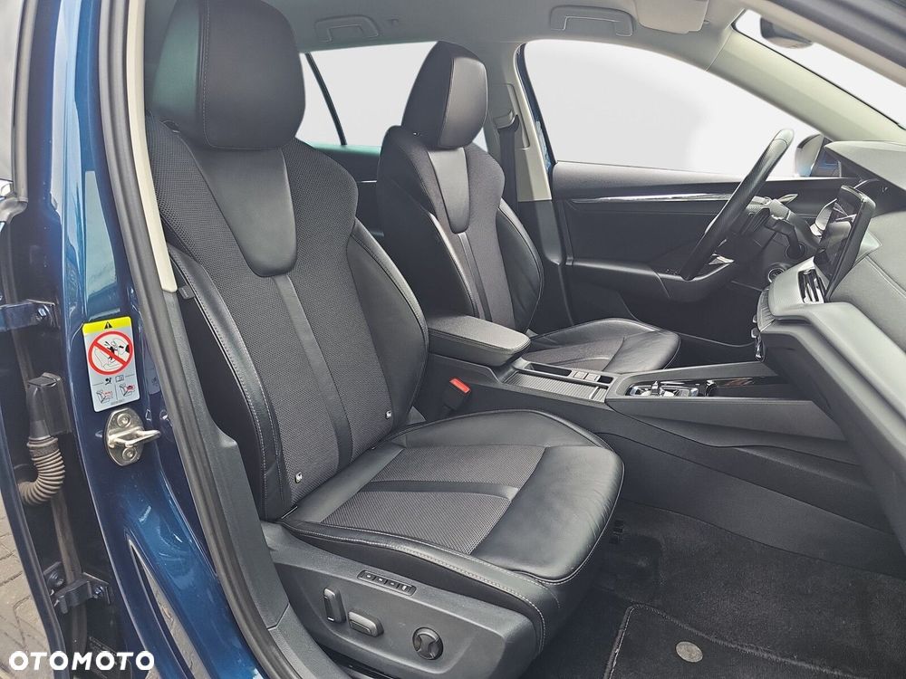 Skoda Octavia 2.0 TDI Style DSG - 16