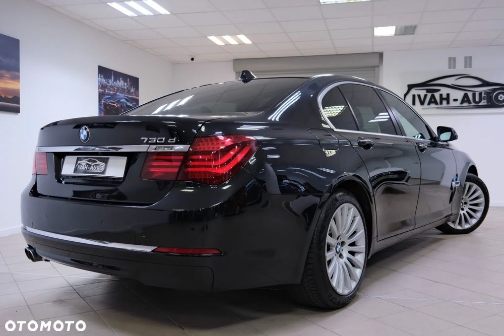 BMW Seria 7 730d xDrive - 14