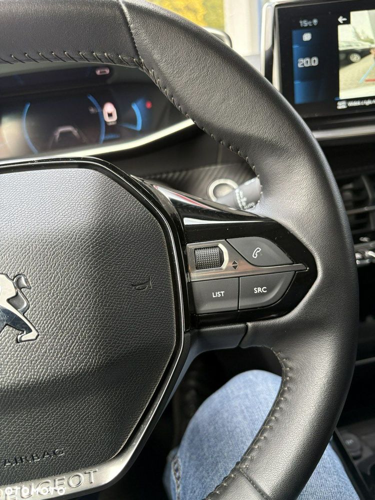 Peugeot 2008 BlueHDi 110 Allure - 21