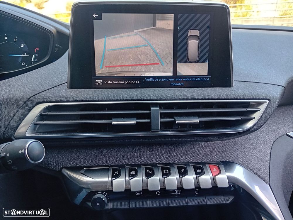 Peugeot 5008 1.2 PureTech Allure - 18