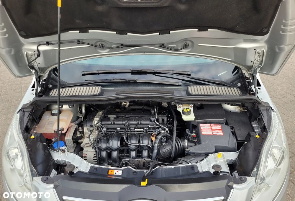 Ford C-MAX 1.6 Ti-VCT Titanium - 26