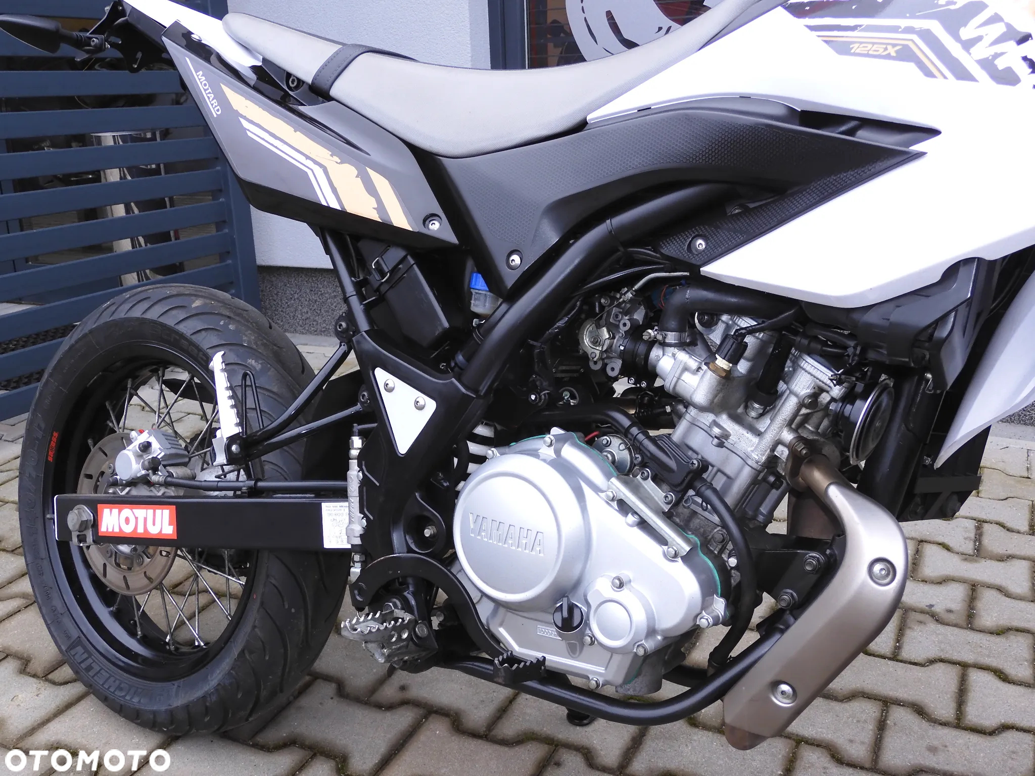 Yamaha WR - 7