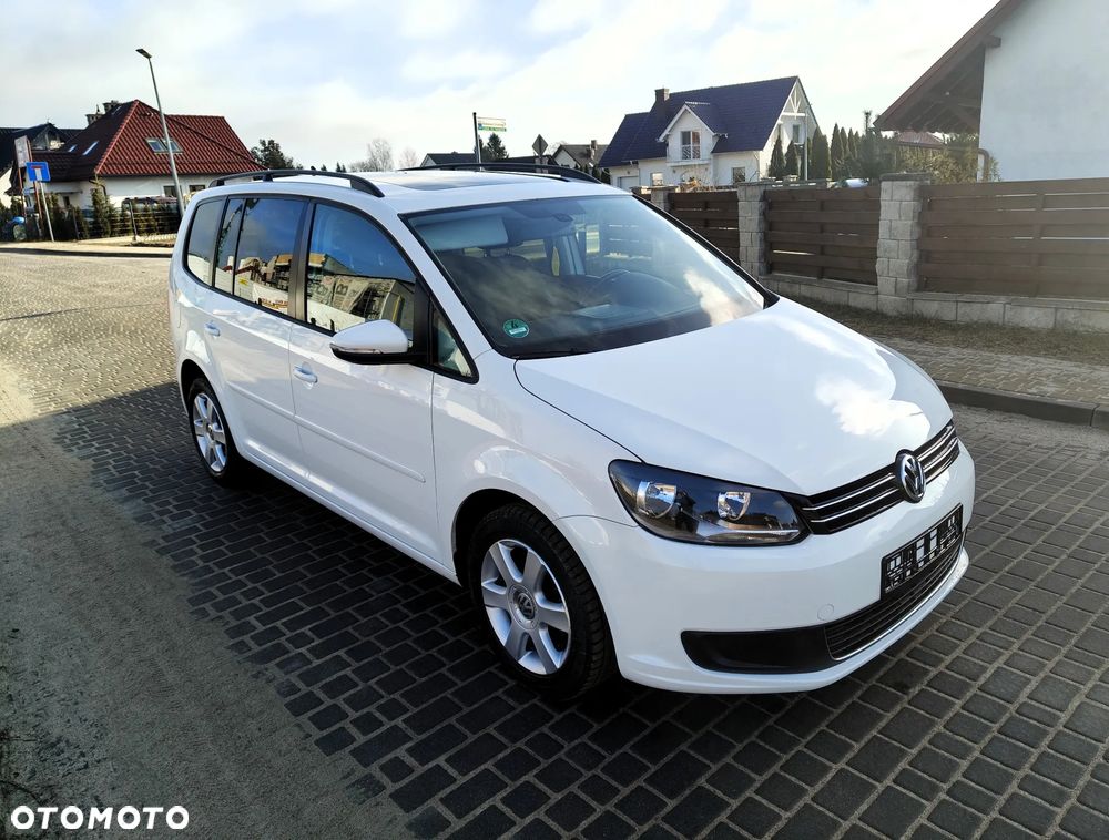 Volkswagen Touran 2.0 TDI DPF BlueMotion Technology Comfortline - 10