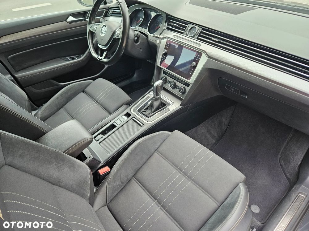 Volkswagen Passat 2.0 TSI BMT Comfortline DSG - 19