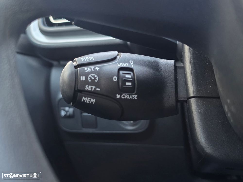 Citroën C3 1.2 PureTech Plus - 16