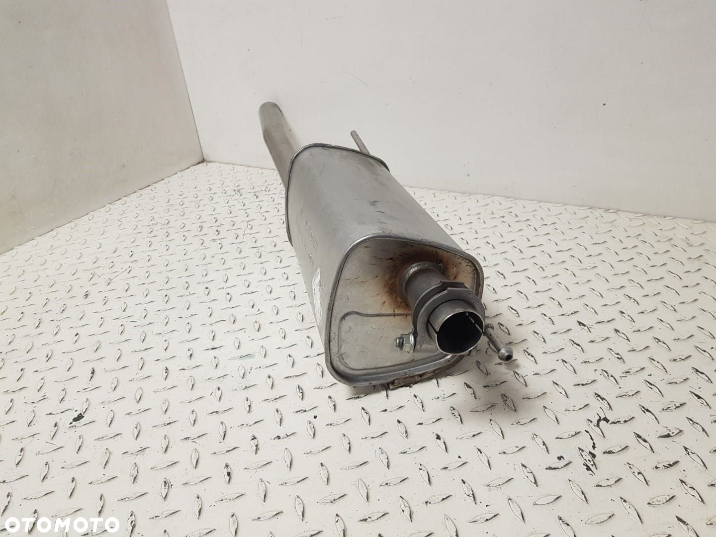 FABRYCZNIE NOWY ORYGINALNY TŁUMIK KOŃCÓWKA WYDECHU OPEL CORSA C COMBO C 01 -11 BOSAL GM 13220575 - 6