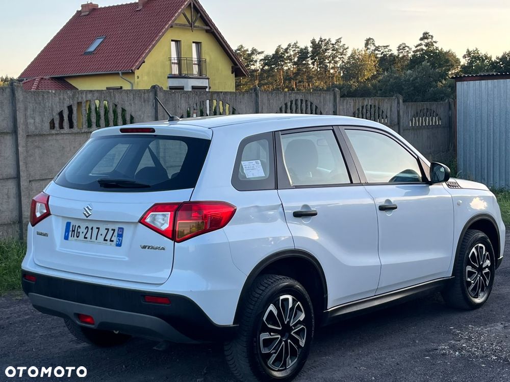 Suzuki Vitara - 3