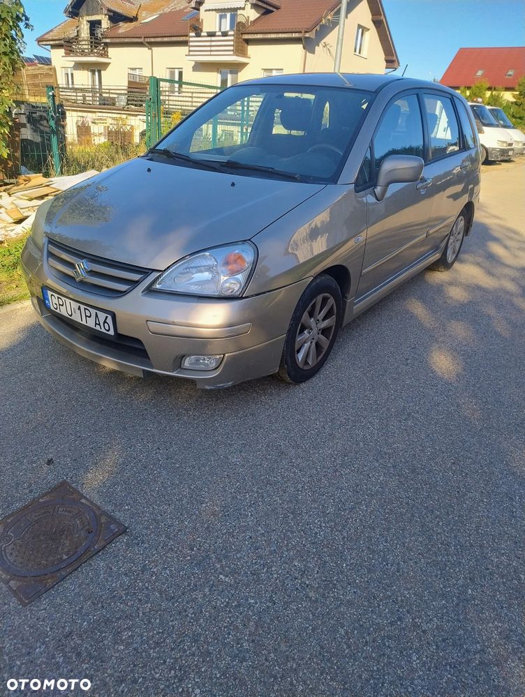 Suzuki Liana