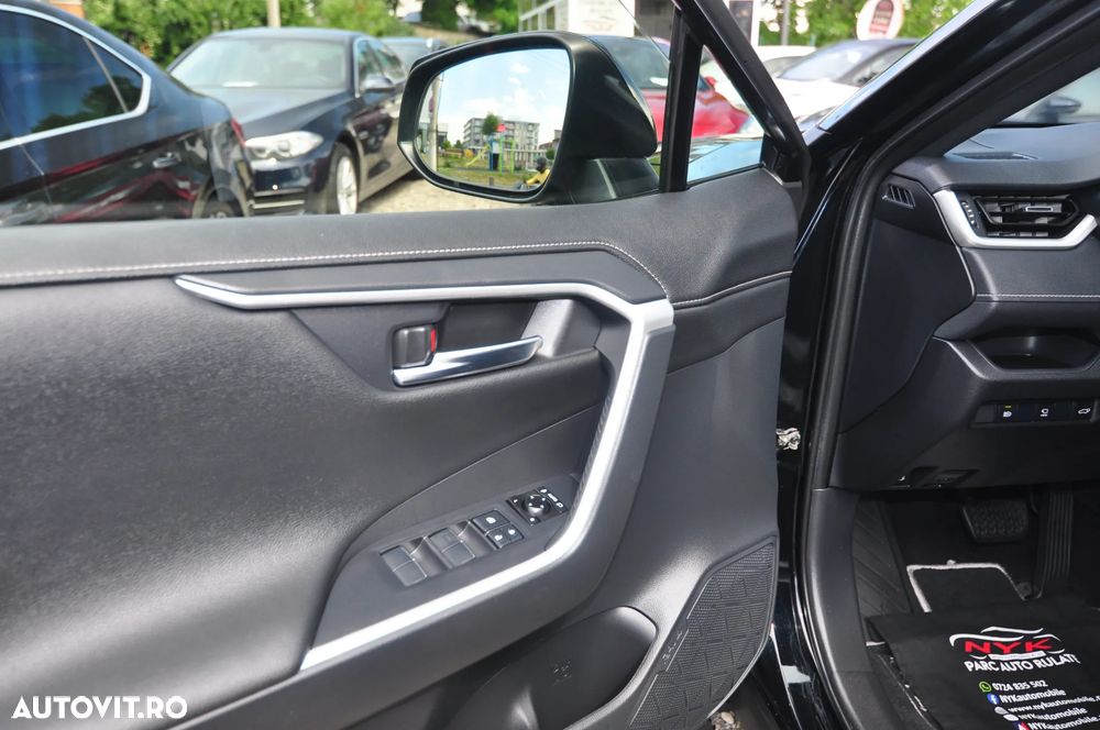 Toyota RAV4 - 17