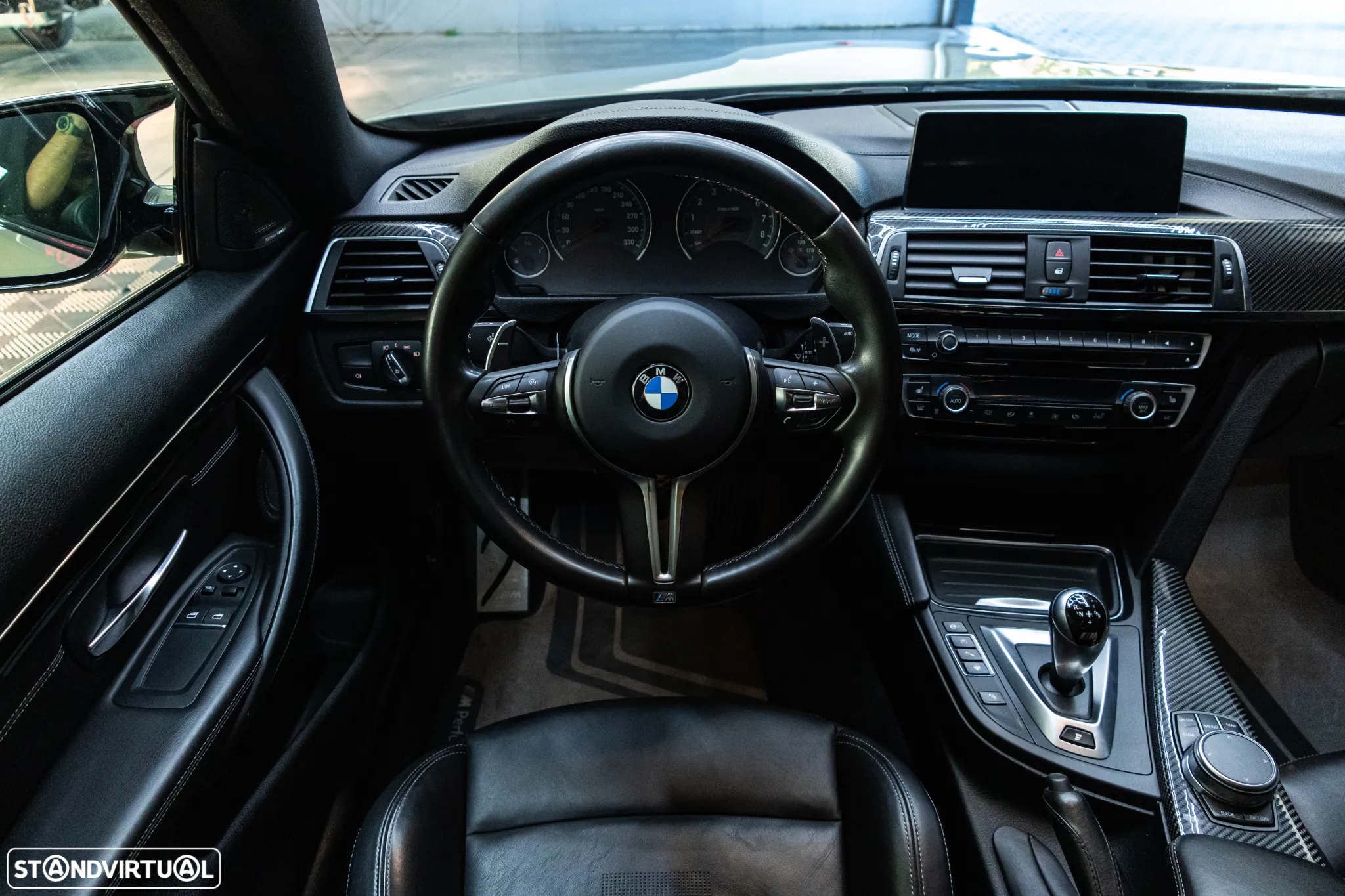 BMW M4 Coupe DKG Competition - 17