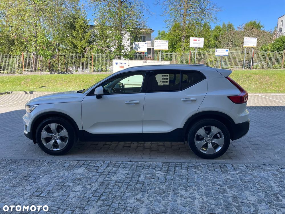 Volvo XC 40 T3 Momentum Pro - 8