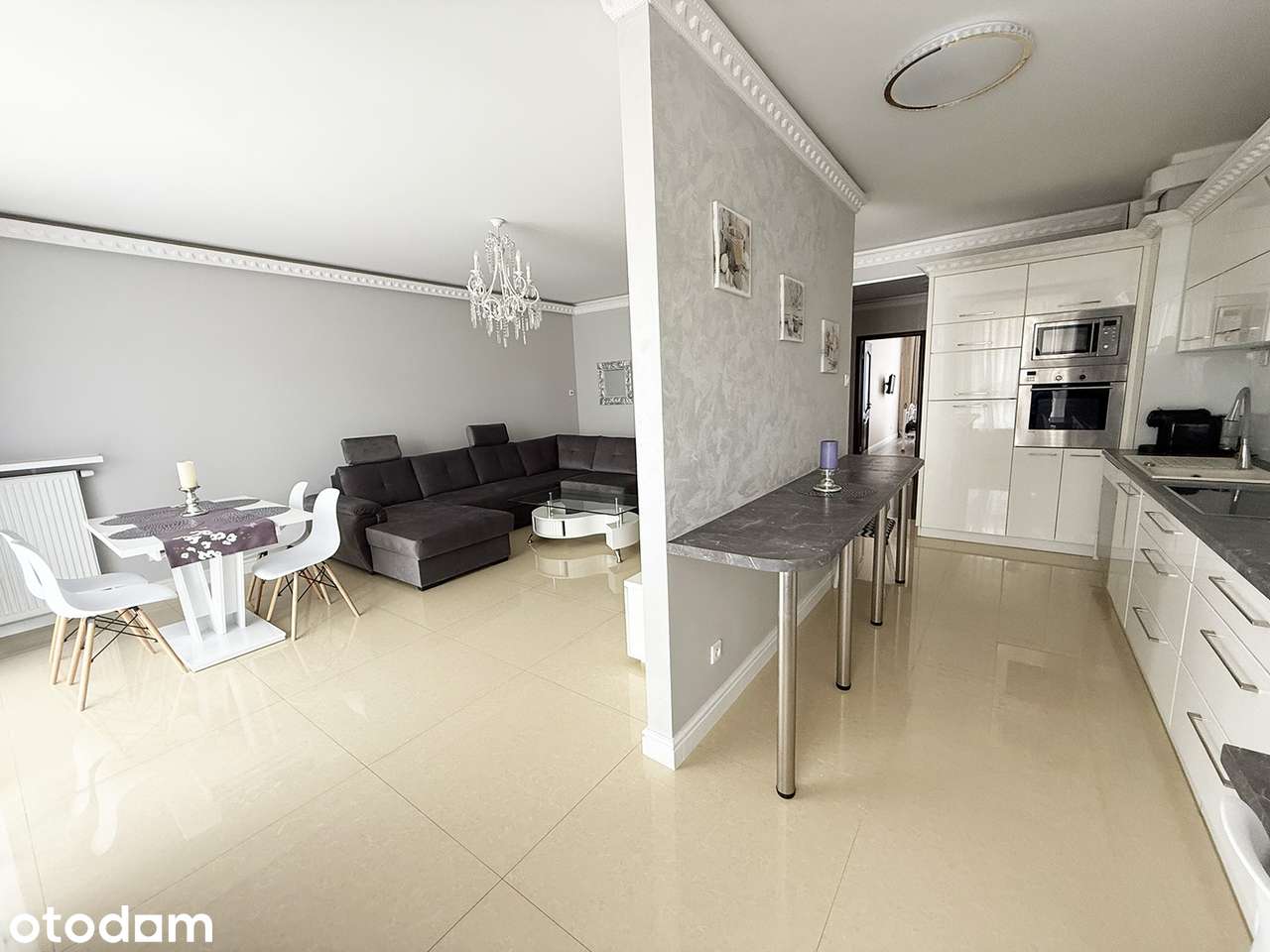 Mokotów -80m2 - Garaż - 3 pokoje - Duży salon - Klimatyzacja