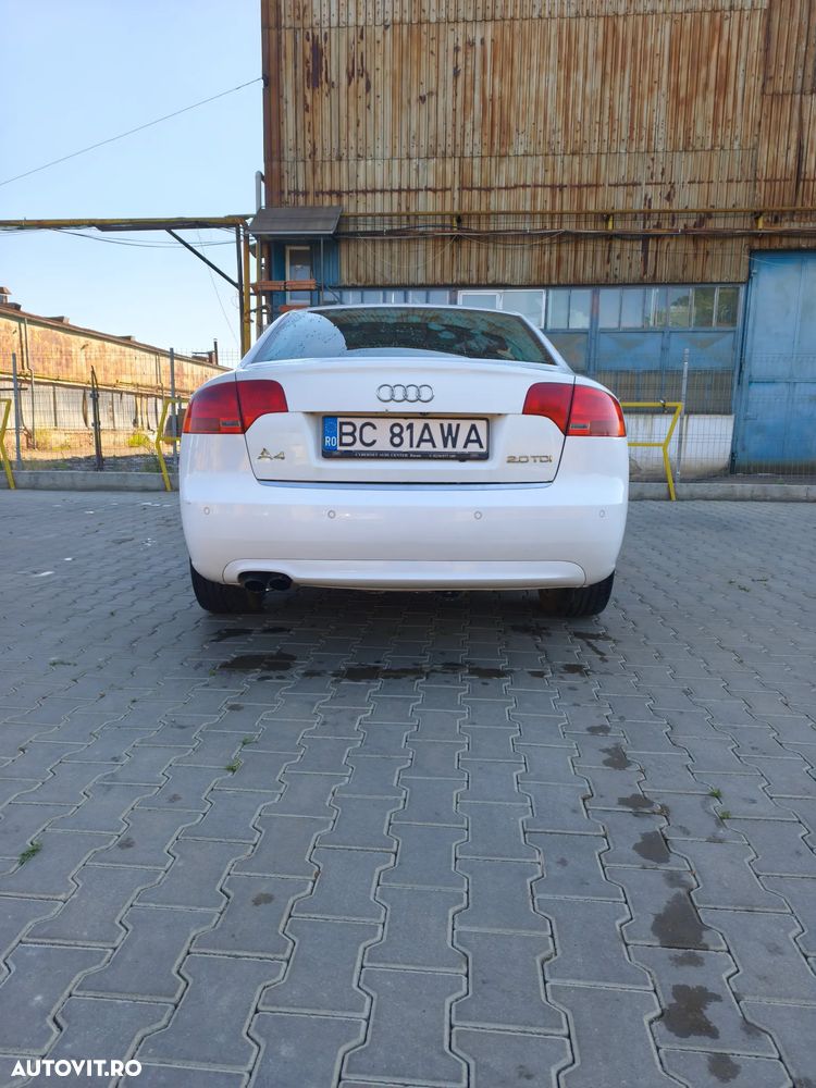 Audi A4 Limuzina 2.0 multitronic - 5