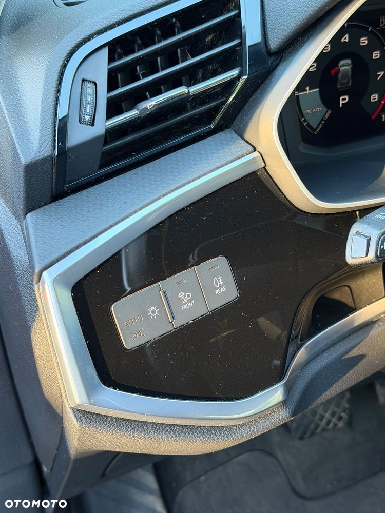Audi Q3 35 TFSI Advanced S tronic - 25
