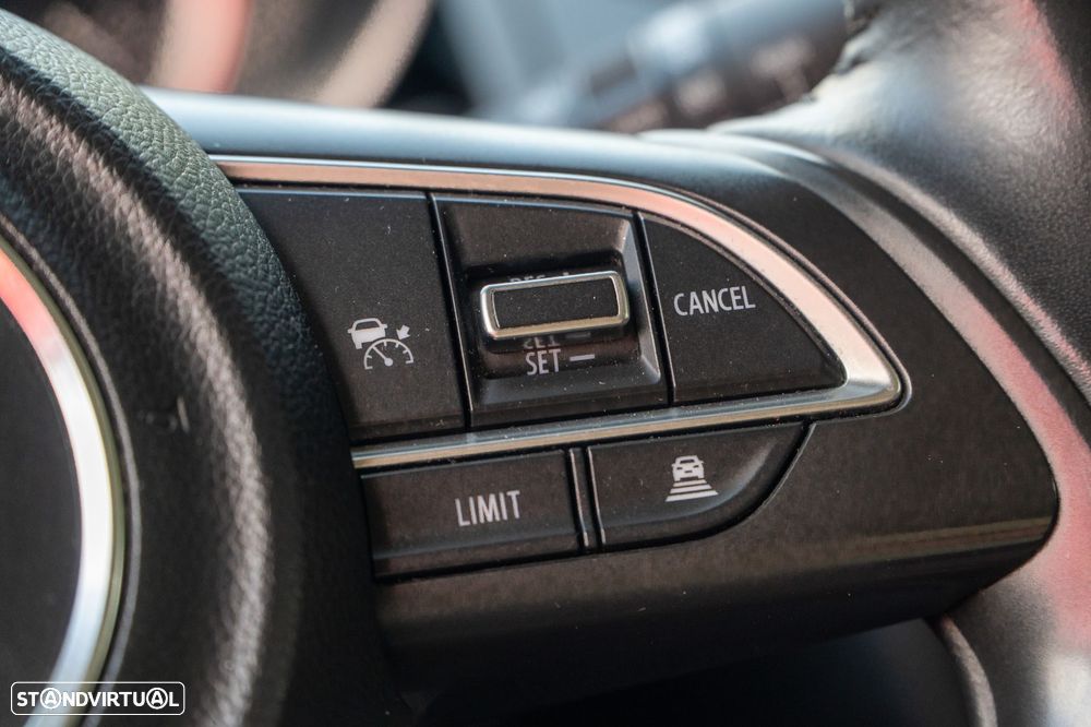 Suzuki Swift 1.2 Dualjet Hybrid Club - 14