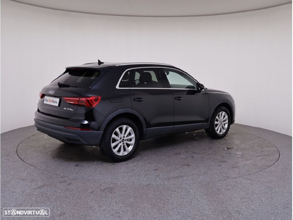 Audi Q3 45 TFSIe S tronic - 14