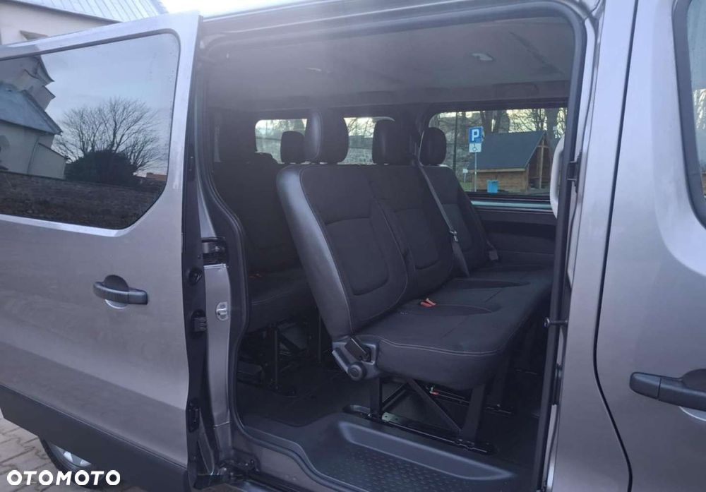 Renault Trafic - 26